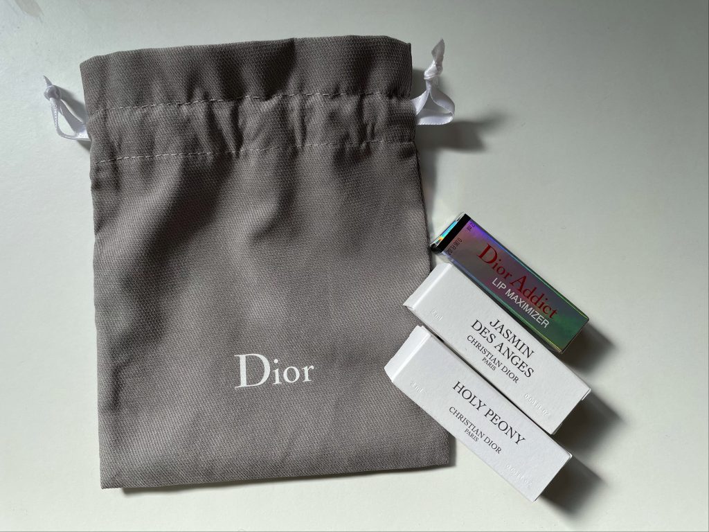 ディオールオンラインで届いた箱に巾着／サンプルが入ってない時に確認すべきこと【Dior】 | TABI! COSMETICS!